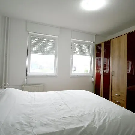 Dali Arena Business Comfort In Novi Serbia Apartment